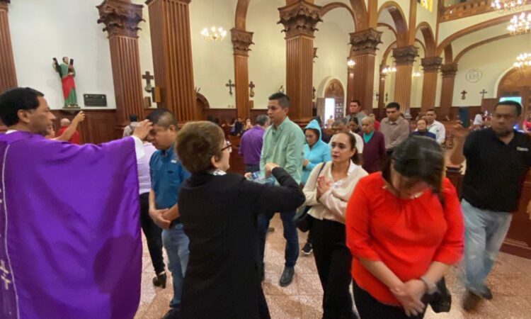 La Cuaresma es un camino de conversión que nos conduce a la vida