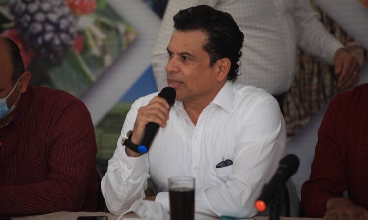 Asegura “Lalo” Gattás que esperara los tiempos políticos para tomar una decisión rumbo al 2027