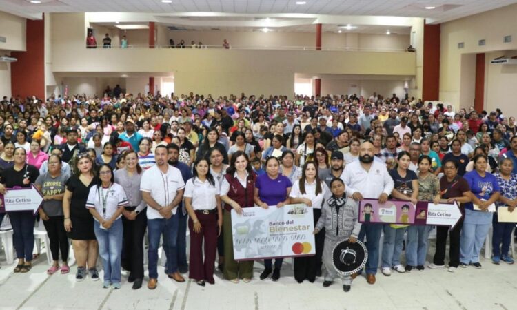 Inician en San Fernando la entrega de mas de cien mil becas “Rita Cetina” en Tamaulipas