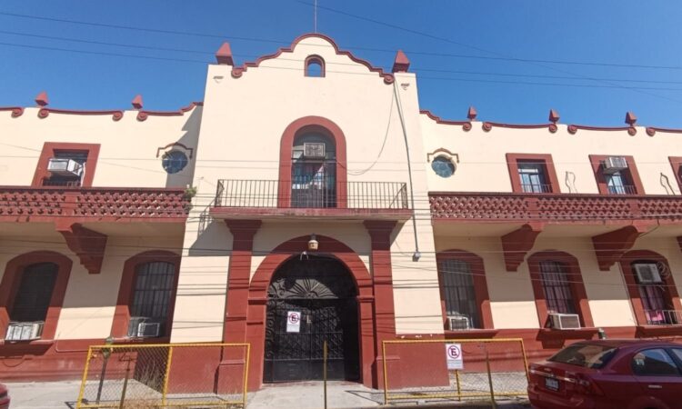 Definirán con encuestas uso de celulares en escuelas de Tamaulipas