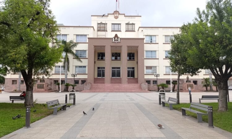 Regresan 15 mil 500 burócratas a oficinas de Tamaulipas